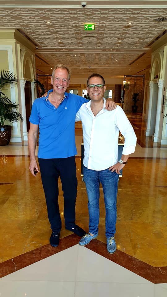 radiopark backgroundmusic ambientmusic instoremusic BGM UAE Dubai music hotel luxuryhotel