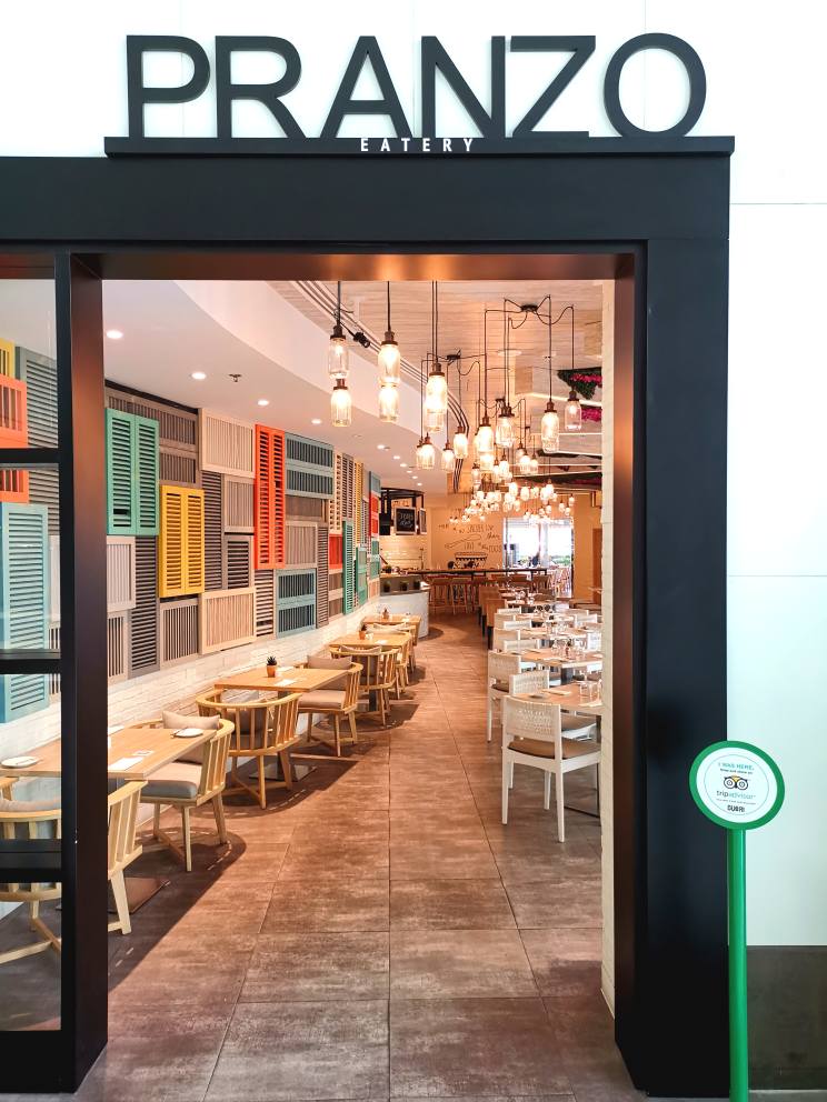 Backgroundmusic, hotelmusic, music for hotels, Radiopark, Radiopark Middle East, UAE, Dubai, Backgroundmusic, Ambient Music