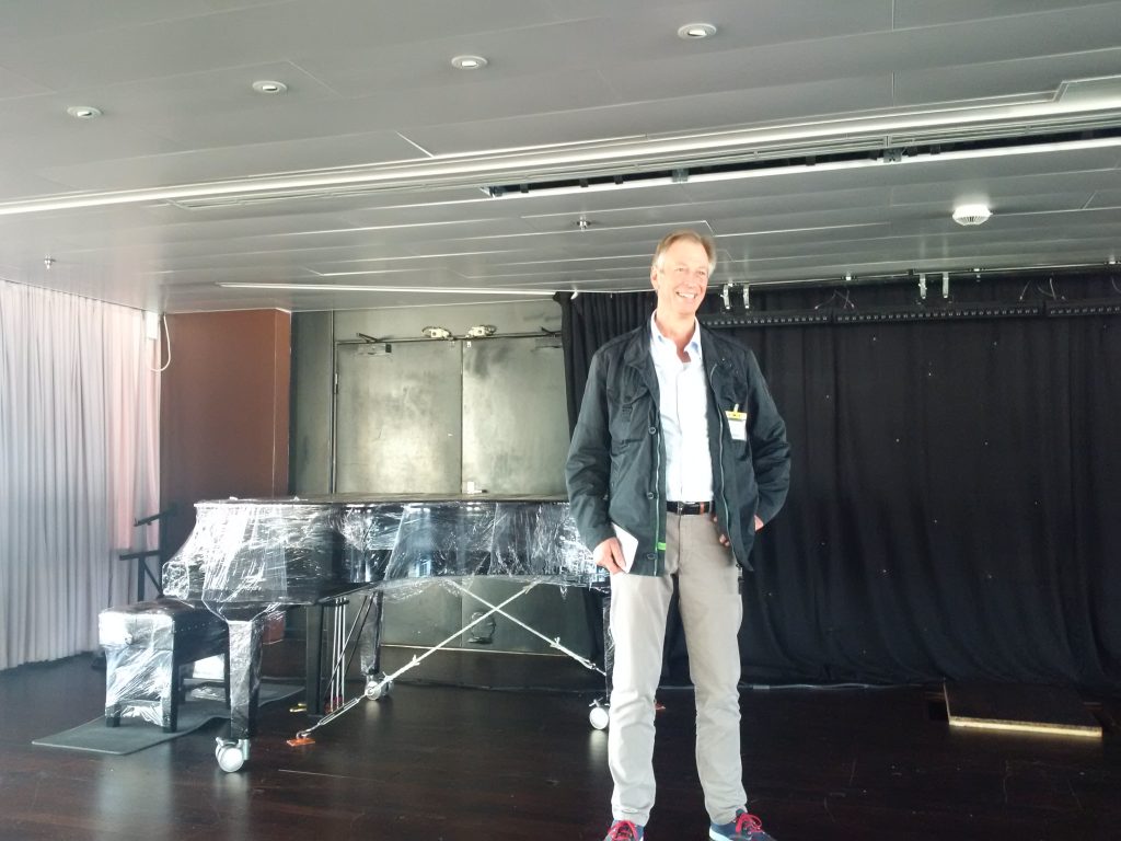 Radiopark, Backgroundmusic, Ambientmusic, Cruiseship, SAGA Cruises, SAGA Sapphire, music for cruiseships, music for  hotels, music for retail, music for restaurants, cruiseshipmusic, hotelmusic, retailmusic, restaurantmusic, emotionsinmusic